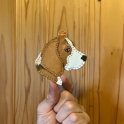 ヤンチャビーグル 横顔ビーグルさん - ショップ 鞄工房ALPHA MADE チャーム - Pinkoi