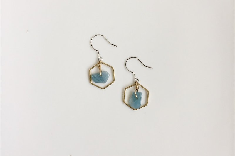 Fake gem Brass natural stone asymmetrical earrings - Earrings & Clip-ons - Other Metals Blue