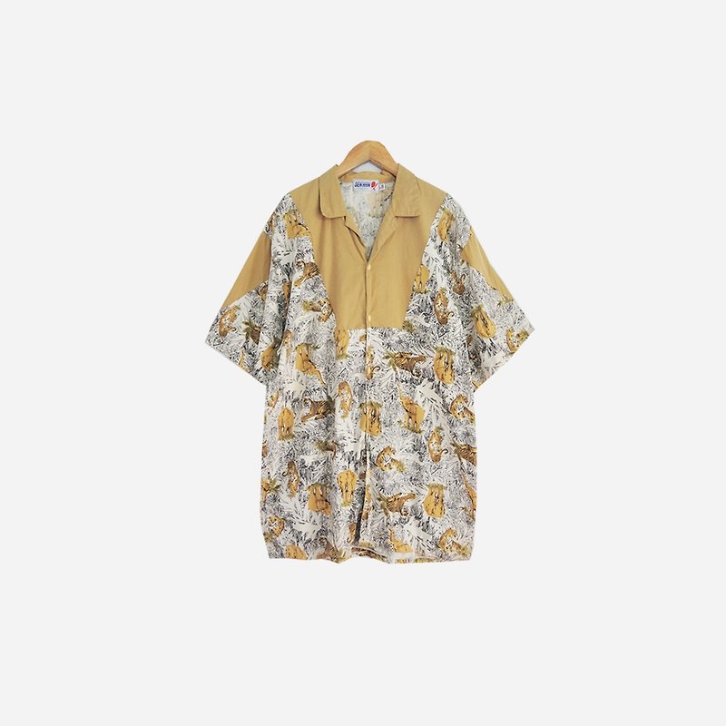 Dislocated antique/animal jungle stitching shirt no.751 vintage - Women's Shirts - Cotton & Hemp Brown