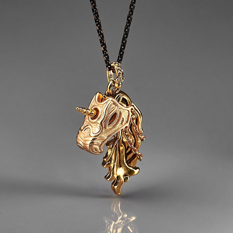 Royal Mask Unicorn Necklace - สร้อยคอ - โลหะ สีทอง