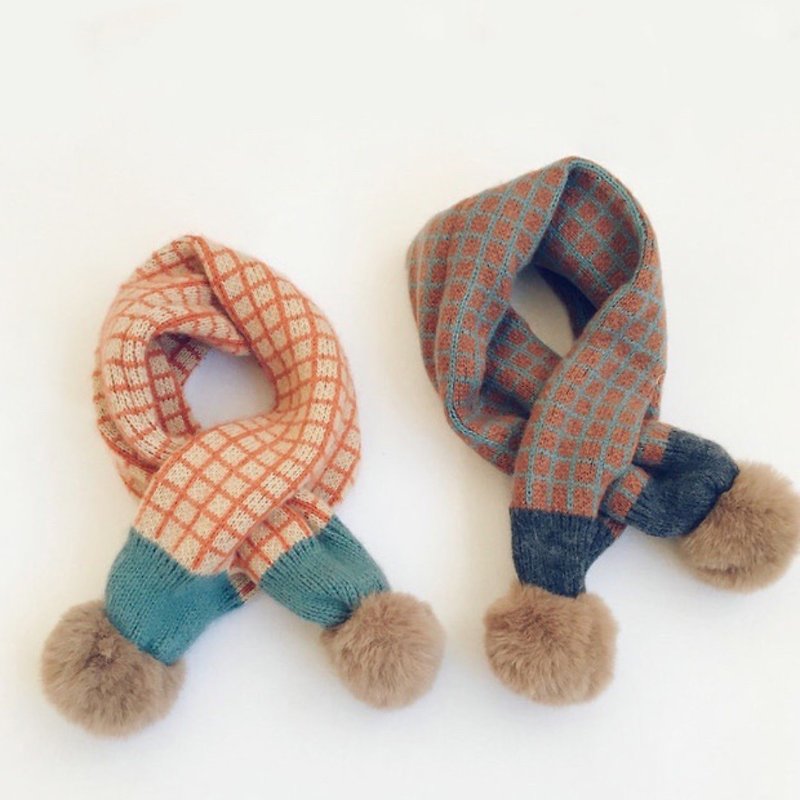 Warm and warm plaid short scarf in winter - Other - Other Materials 