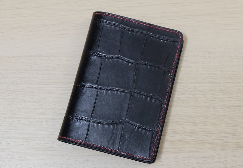 Pingtung Hong Handmade Leather Factory Italian Crocodile Embossed Passport Leather Case - Passport Holders & Cases - Genuine Leather 
