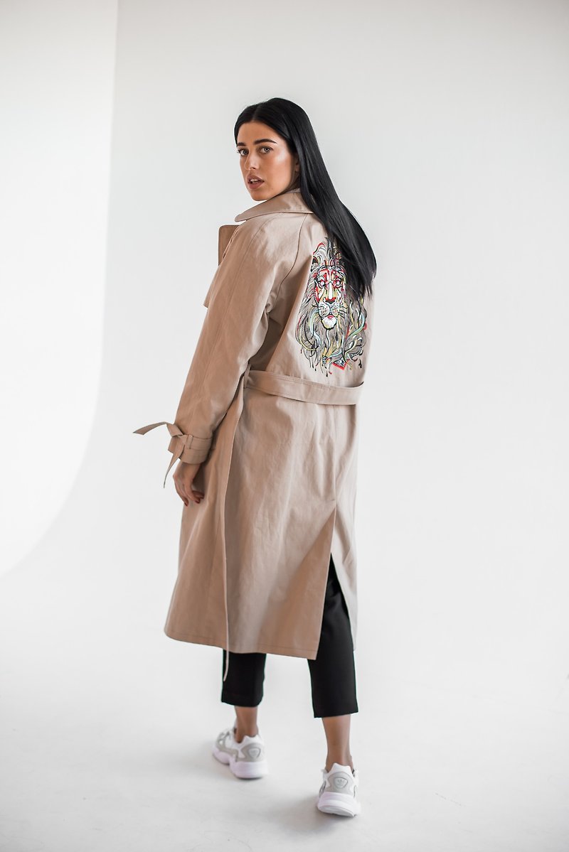 Women's beige trench coat with lion embroidery on the back - Women's Blazers & Trench Coats - Cotton & Hemp Khaki
