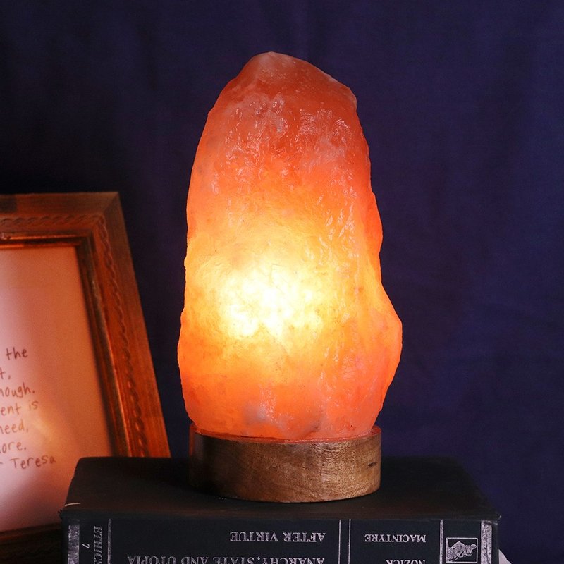 4-5kg Welfare Salt Lamp I Rose Salt Lamp l Log Base I Purify energy and attract wealth - โคมไฟ - วัสดุอื่นๆ สีส้ม