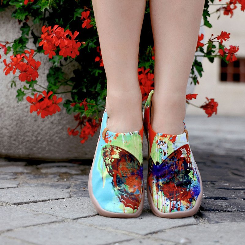 【Uin】Spanish Original Design | Tropical Butterfly Painted Casual Women's Shoes - รองเท้าลำลองผู้หญิง - วัสดุอื่นๆ ขาว