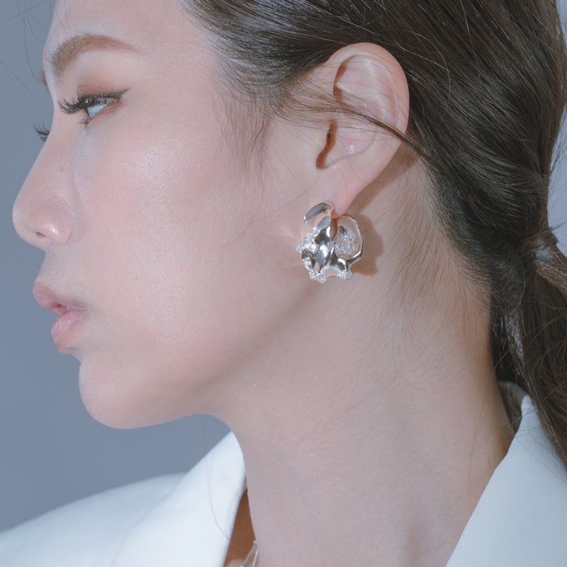 Space Ice - 宇宙冰晶系列 冰晶大耳環-純銀 - 耳環/耳夾/耳骨夾 - 純銀 銀色