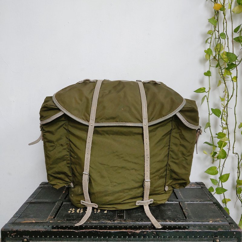 挪威_軍用後背包(尼龍布)_R003 - 後背包/書包 - 聚酯纖維 綠色