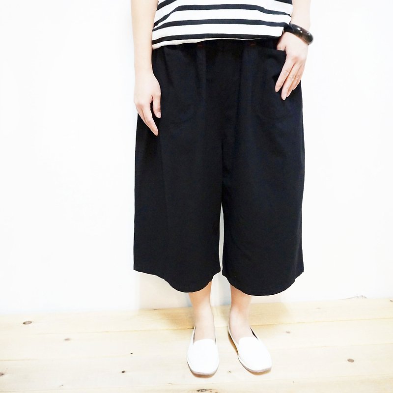 Comfortable cotton cropped wide pants / black - Women's Pants - Cotton & Hemp Black