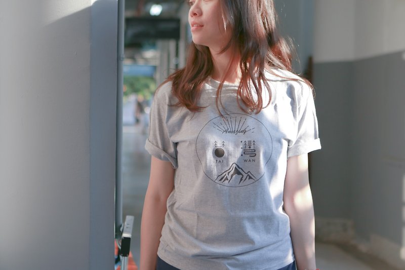 Deerhorn design / Deerhorn Taiwan T-shirt - เสื้อฮู้ด - ผ้าฝ้าย/ผ้าลินิน สีเทา