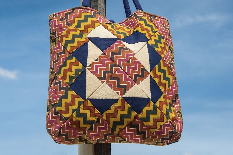 Cotton and hemp wood engraved light bag cross-body bag side backpack shoulder bag tote bag shopping bag-blue dyed geometry