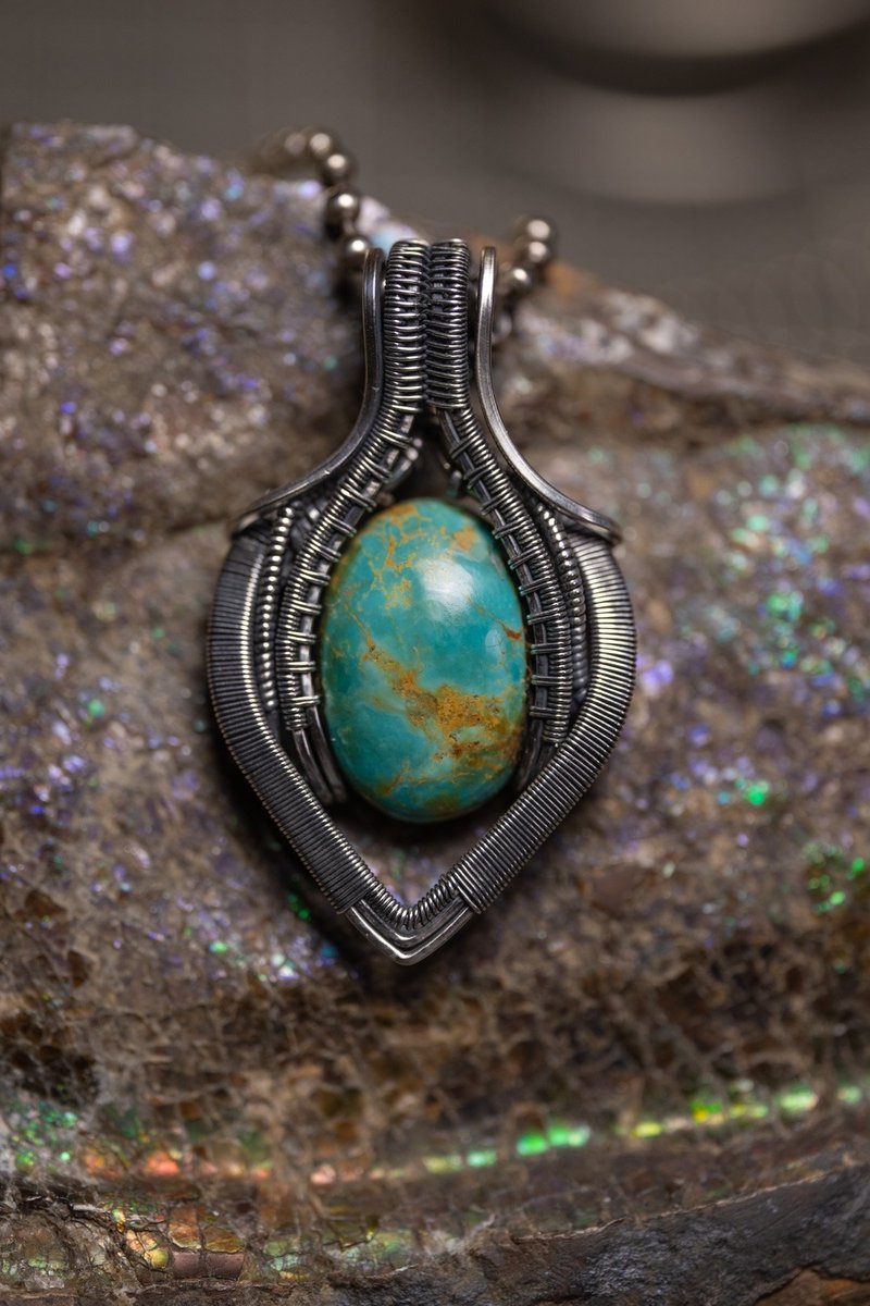 【Wrap Around Studio】S925 Wire Wrapping | Turquoise Pendant Necklace - Necklaces - Sterling Silver Multicolor