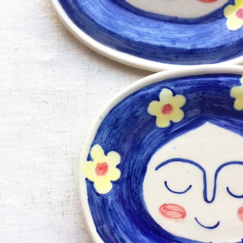 ジュン青い髪のプレート - 小皿 - 陶器 