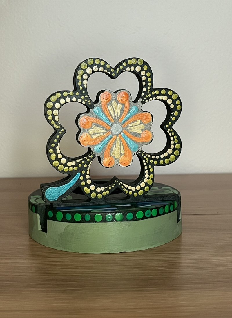 幸運草點點曼陀羅燭台 - 香氛/精油/擴香 - 其他材質 綠色