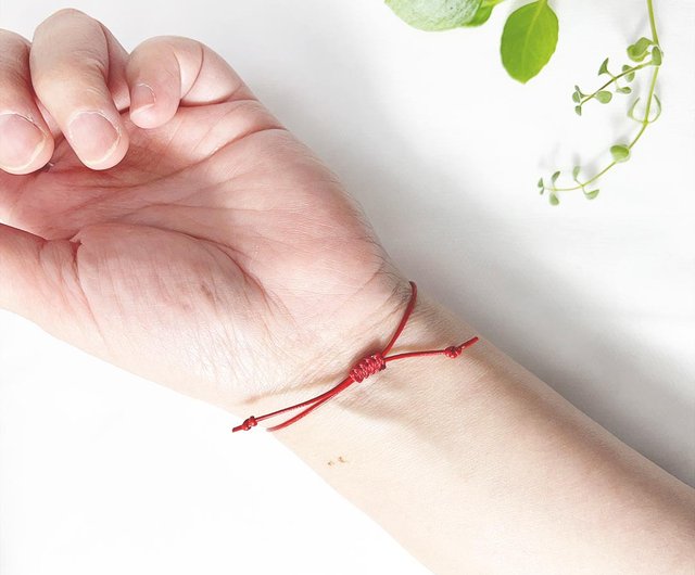 レッドレザーブレスレット12月の石の幸運のレッドx5宝石モデルは簡単に