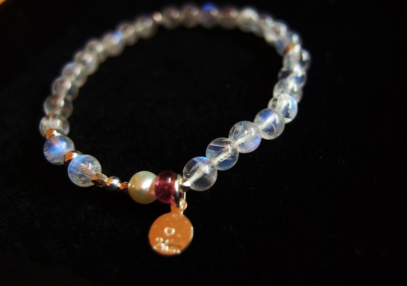 Jingjing Mania * Love2hm La Luna 925 sterling silver / natural type with pearl / moonstone blue halo / tourmaline - Bracelets - Gemstone Blue