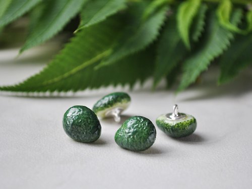 Toutberry One avocado button Mini avocado buttons Glass vegetable for sewing