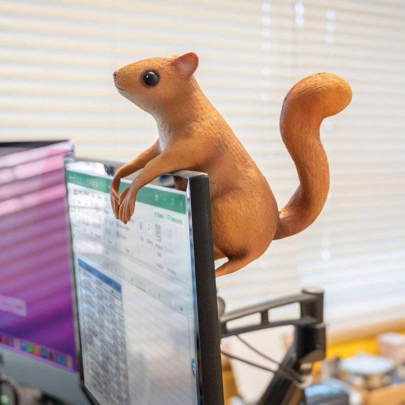 /Archie McPhee/ Office Squirrel-Jenny - ตุ๊กตา - พลาสติก 