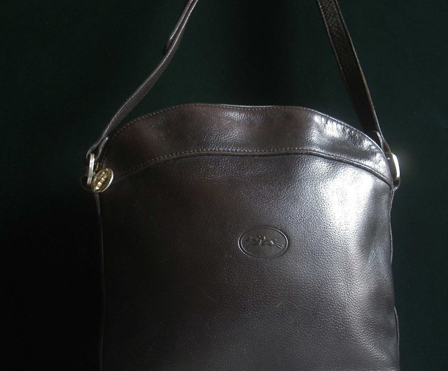 Longchamp Vintage Black Leather Shoulder Bag, Unusual Zipper Opening at  1stDibs