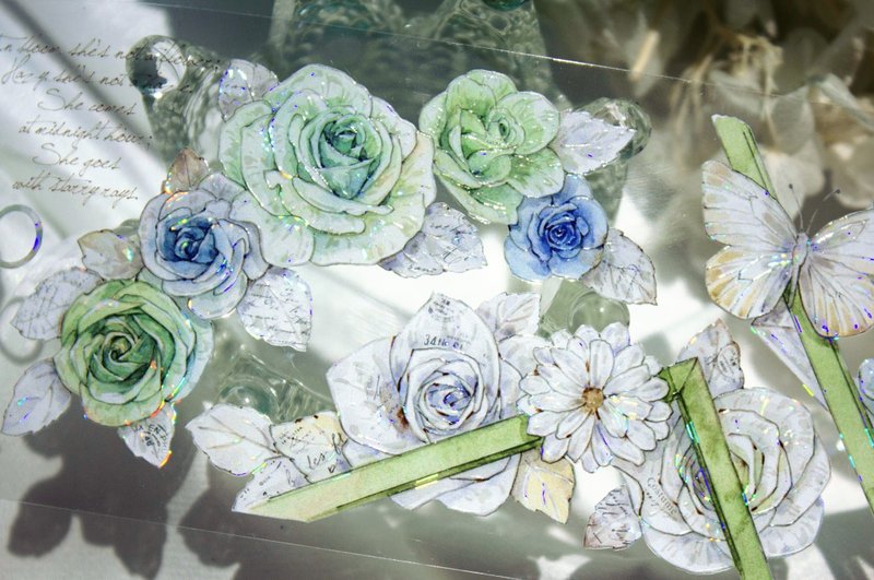 茶玫手禮 淡緑の春色 花と蝶 PET 紙膠帶 貝殼光 10米卷 - 紙膠帶/和紙/PET - 其他材質 綠色