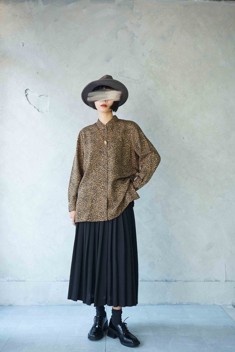 宝探しヴィンテージ - マスタードイエロー迷彩レオパード柄アニマルプリント スタンドカラー レトロシャツ - シャツ・ブラウス - ポリエステル カーキ