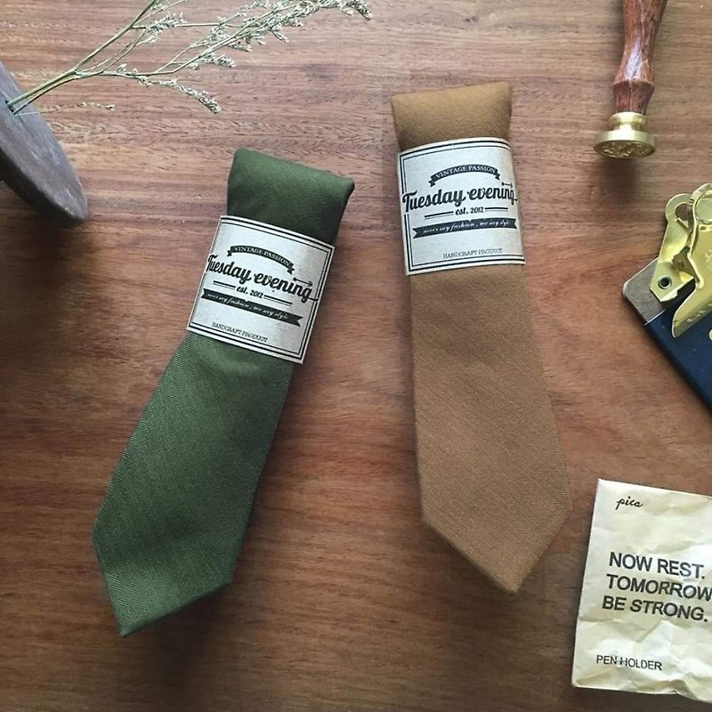 Neck Tie Green | Brown Cotton - เนคไท/ที่หนีบเนคไท - ผ้าฝ้าย/ผ้าลินิน หลากหลายสี