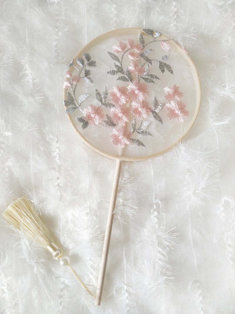 中國風唐風復古繡花刺繡小扇子漢服拍照配飾扇子刺繡團扇 - 其他 - 竹 