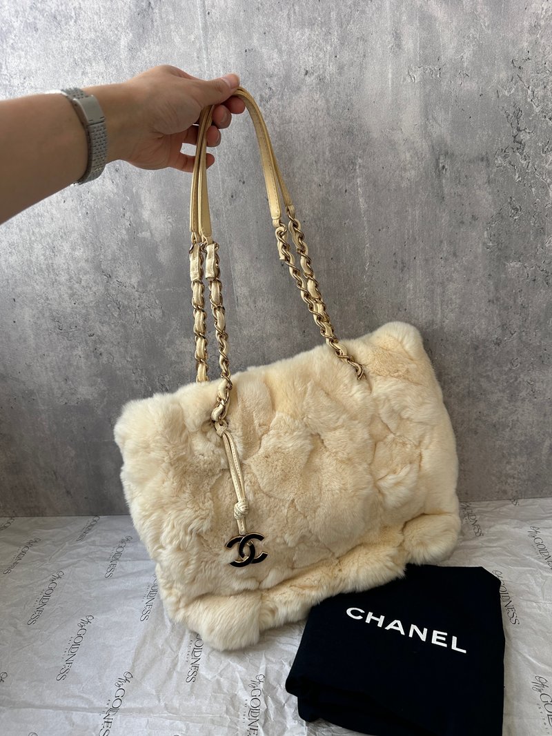 中古包 Chanel 香奈兒 奶白兔毛托特包 - 手提包/手提袋 - 其他材質 白色