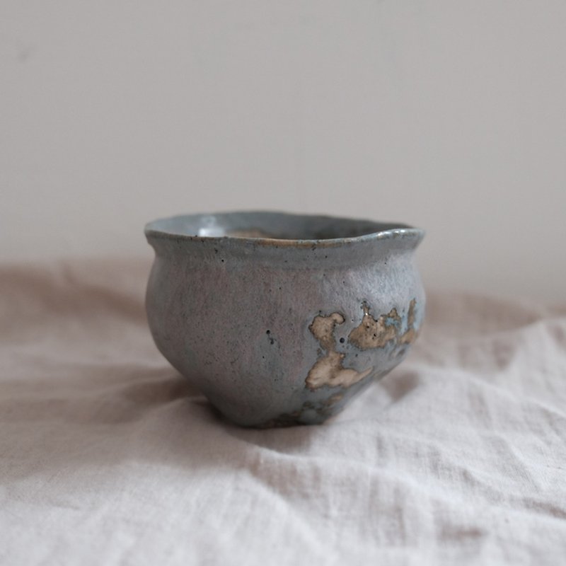 vessel / gray glaze bowl (small) - ถ้วยชาม - ดินเผา สีน้ำเงิน