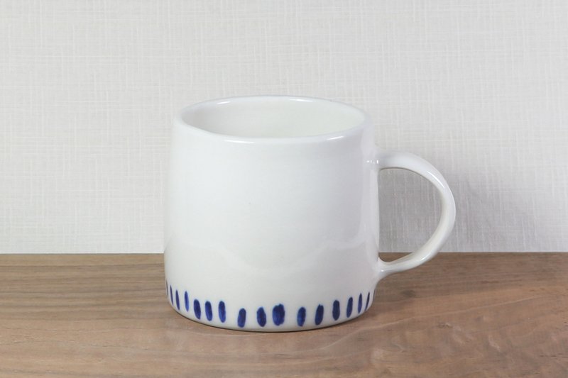 繪青花瓷馬克杯 - 咖啡杯/馬克杯 - 瓷 