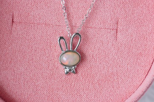 roseandmarry Natural Opal Pendant and Necklace Sterling Silver 925 Rabbit design.