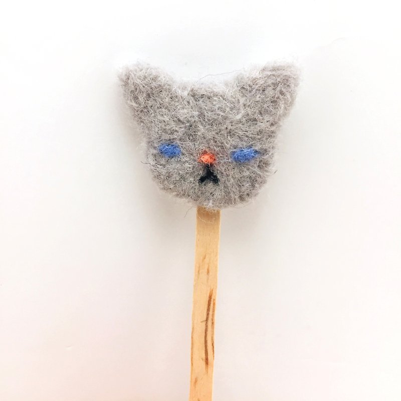 Woolfelting Cat's Face Bookmark - Ice Blue - Bookmarks - Wool Gray