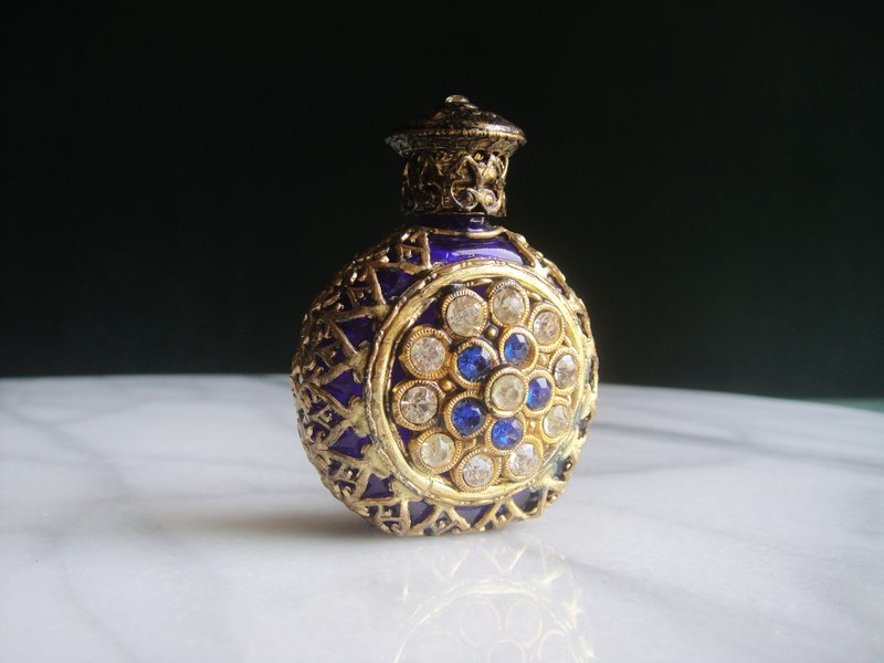 [OLD-TIME] Early second-hand Czech exquisite handmade portable perfume bottle - ของวางตกแต่ง - วัสดุอื่นๆ 