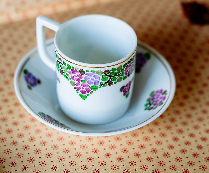 Art Nouveau Espresso Coffee Cup with Grape Flower Decoration-Western Antique