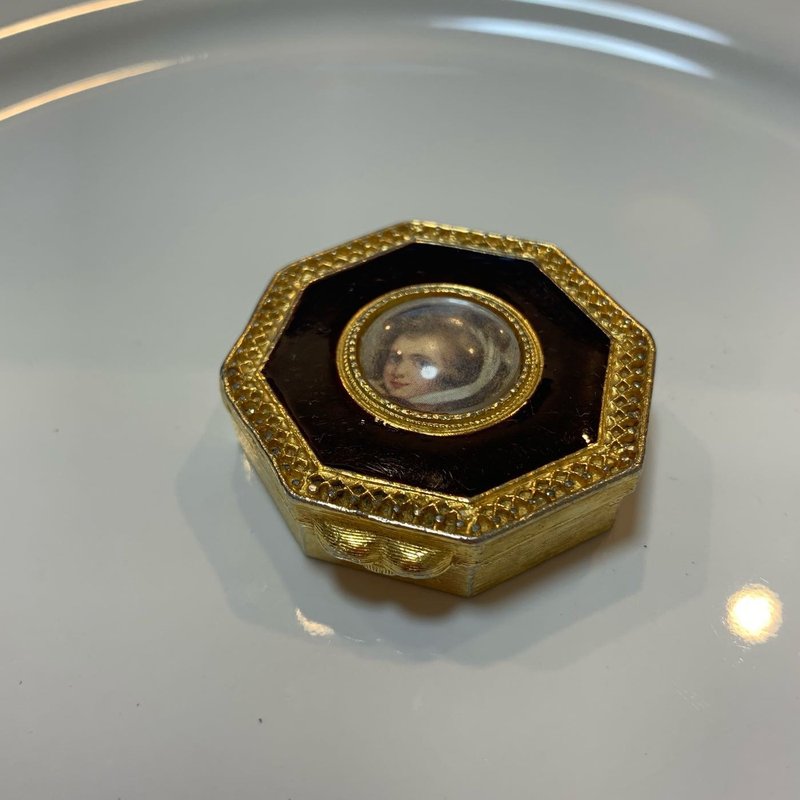 Vintage  ULTIMA 仕女香膏盒 - 其他 - 其他金屬 