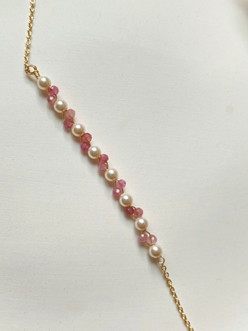 【 Kimiko手作飾品】珍珠粉碧璽銅線編織手鍊 - 手鍊/手環 - 珍珠 粉紅色