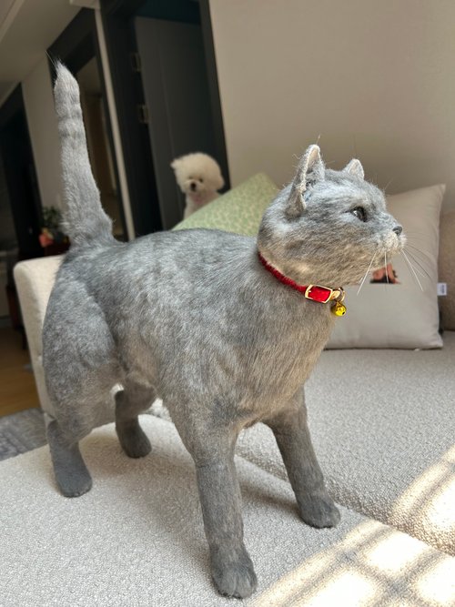 ロシアンブルーの猫、リアルなぬいぐるみ - ショップ 五福工房