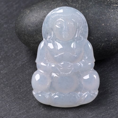 氷のようにホワイト翡翠の観音菩薩像 |天然ビルマ産翡翠 Aグレード