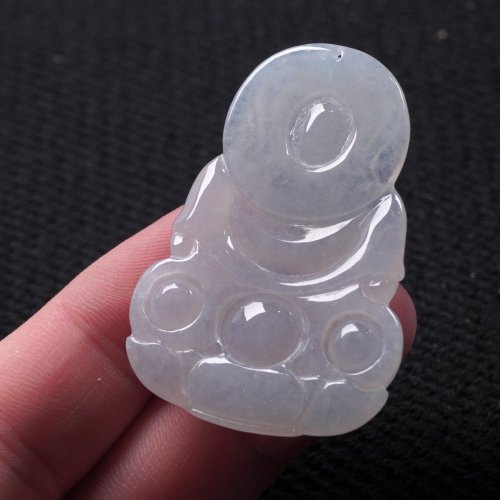 氷のようにホワイト翡翠の観音菩薩像 |天然ビルマ産翡翠 Aグレード