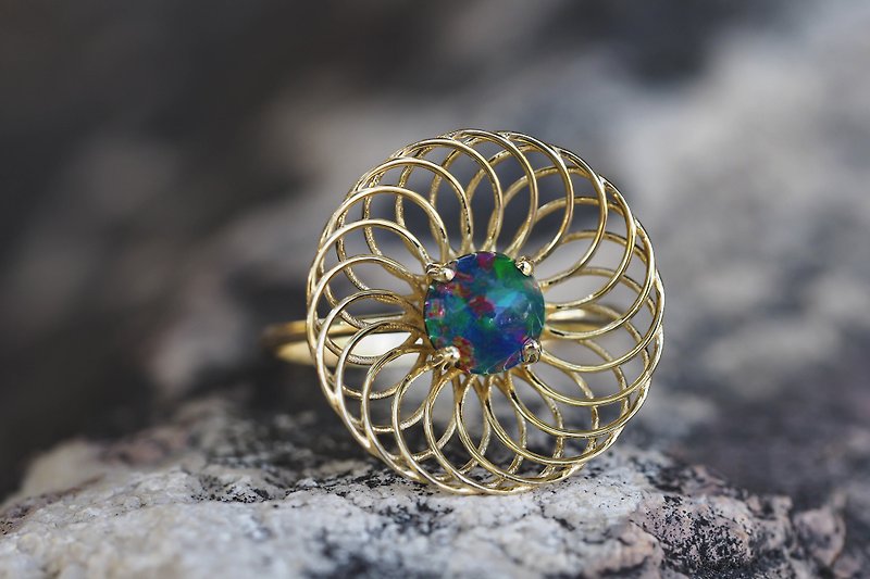 Gold ring with opal. - General Rings - Precious Metals Gold