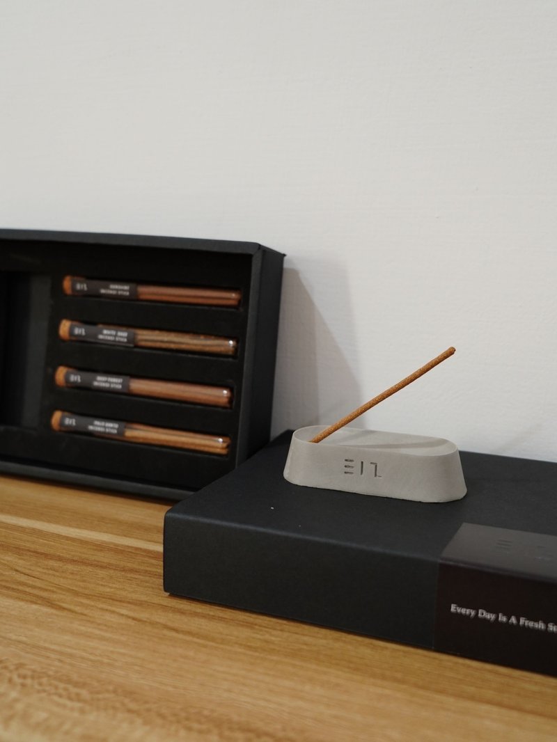 [The first choice for Christmas gifts] TINT STUDIO handmade incense sticks set gift box - น้ำหอม - ปูน 