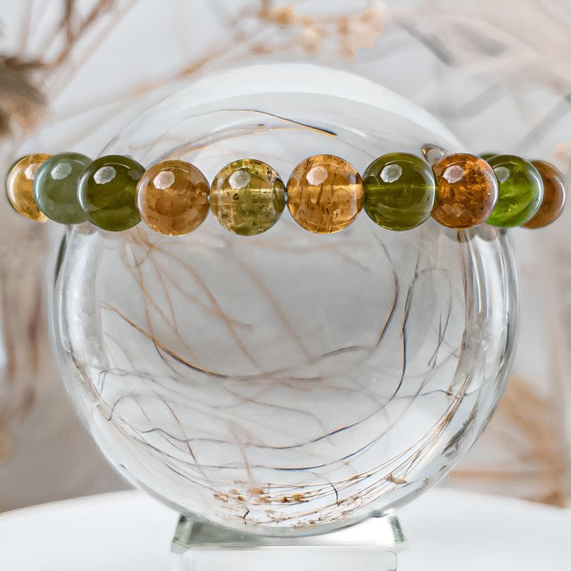 [God of Wealth Yellow-Green Tourmaline] High-quality natural transparent solid color candy tourmaline bracelet / one thing, one shot - Bracelets - Crystal Multicolor