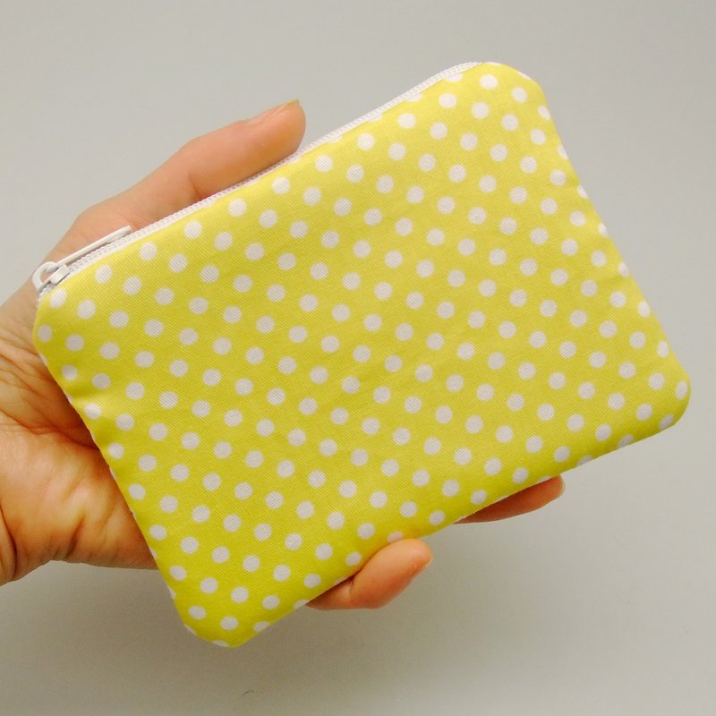Zipper pouch / coin purse (padded) (ZS-122) - กระเป๋าใส่เหรียญ - ผ้าฝ้าย/ผ้าลินิน สีเหลือง