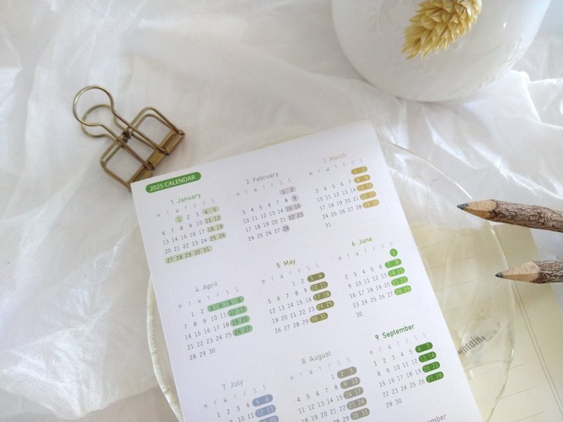 Annual calendar stickers with Taiwanese national holidays - Calendars - Paper Green