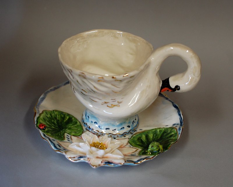 Swan Porcelain Tea cup and saucer Figurine tea set Sculpture bird mug