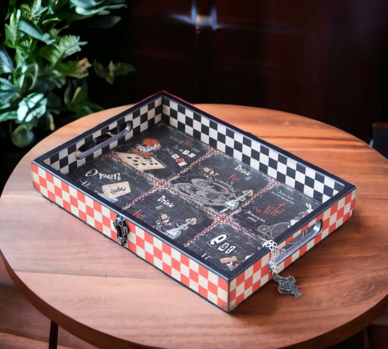 Alice in Wonderland Wood Serving Tray personalized - 托盤/砧板 - 木頭 紅色