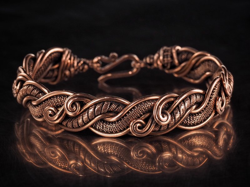 Handmade copper bracelet Unique wire wrapped metal bangle Antique style jewelry - 手鍊/手環 - 銅/黃銅 金色