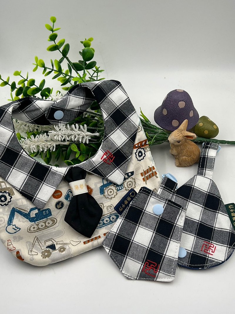 【Kinmen Design and Manufacture】Baby Boy's One-year-old Gift Miyue Gift Box Series-Kinmen Flower Piece - Bibs - Cotton & Hemp Black