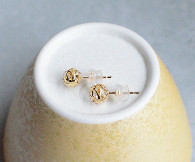 K18ゴールドデザインスタッドピアス - ショップ JEWELRY and