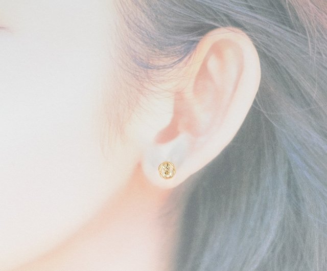 K18ゴールドデザインスタッドピアス - ショップ JEWELRY and PEARL