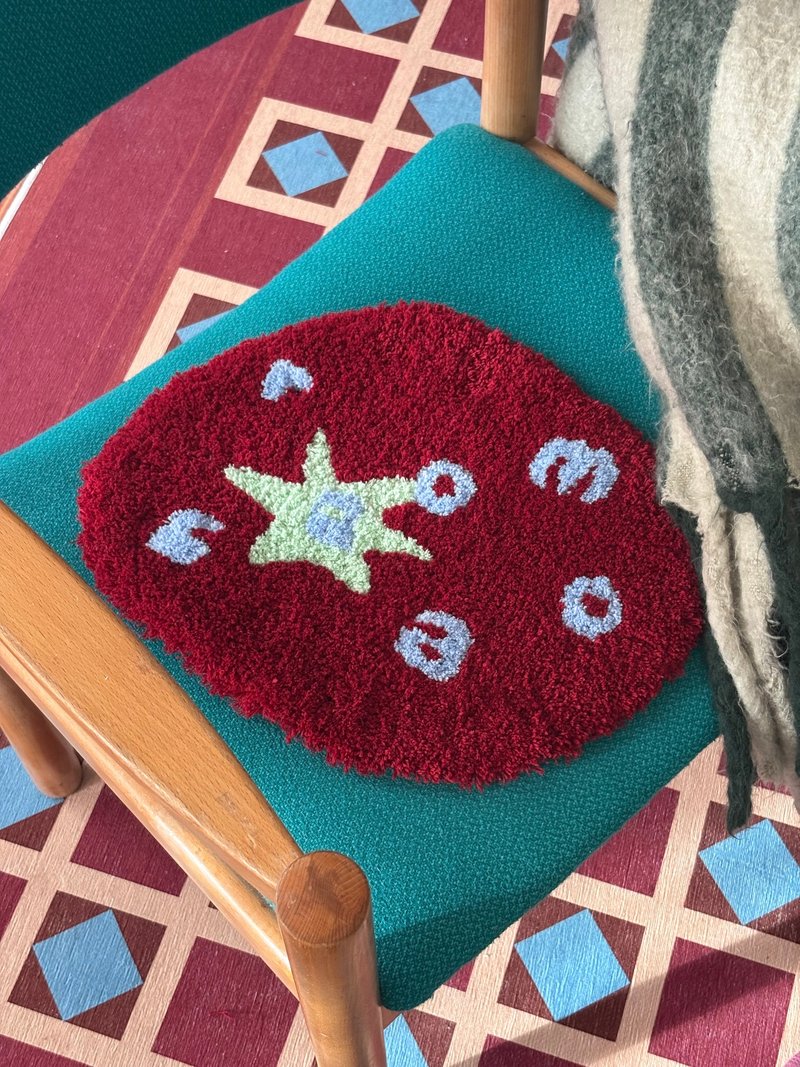 chair rug tamato / naproom - ของวางตกแต่ง - อะคริลิค 